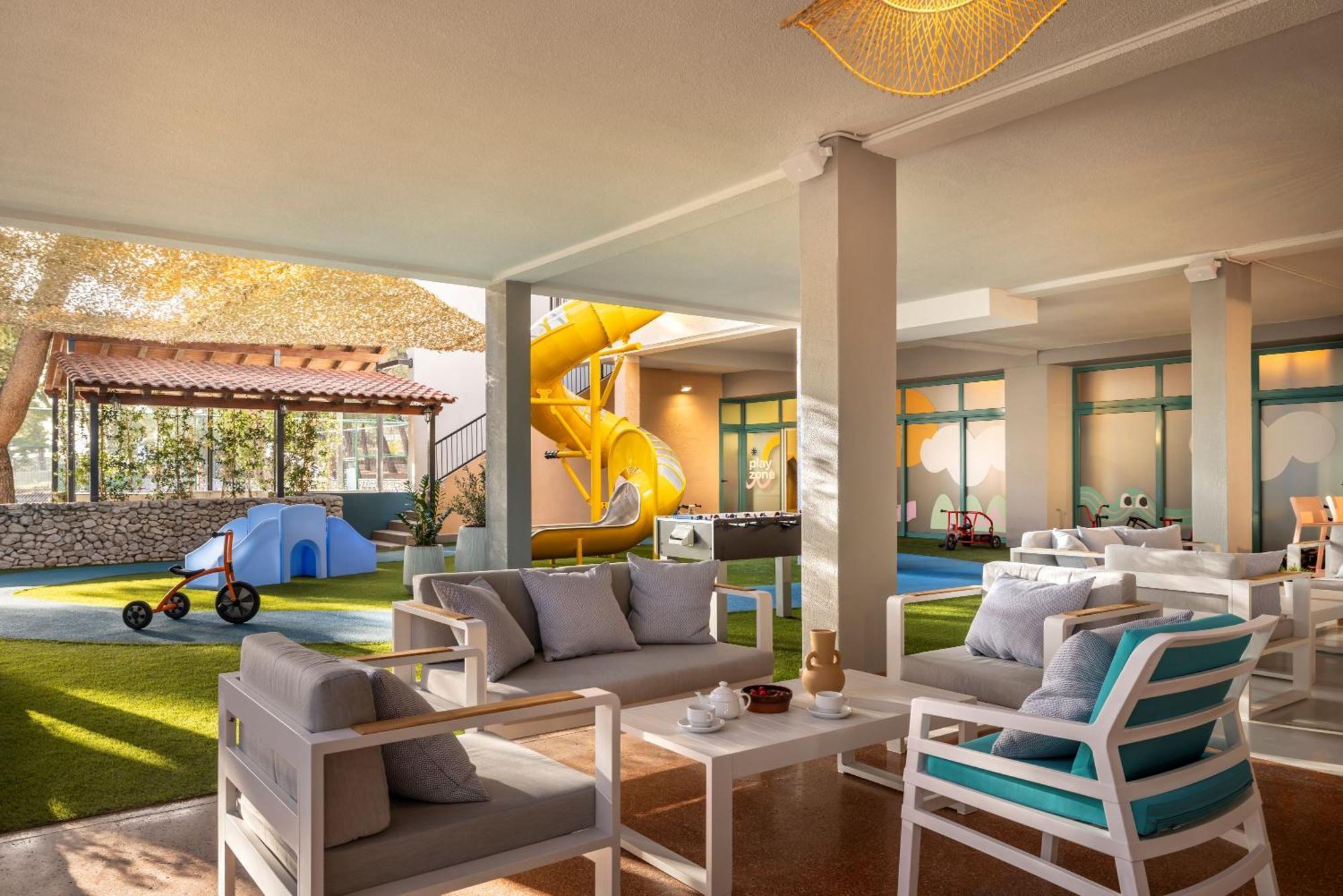Sunny By Valamar 3* Makarska