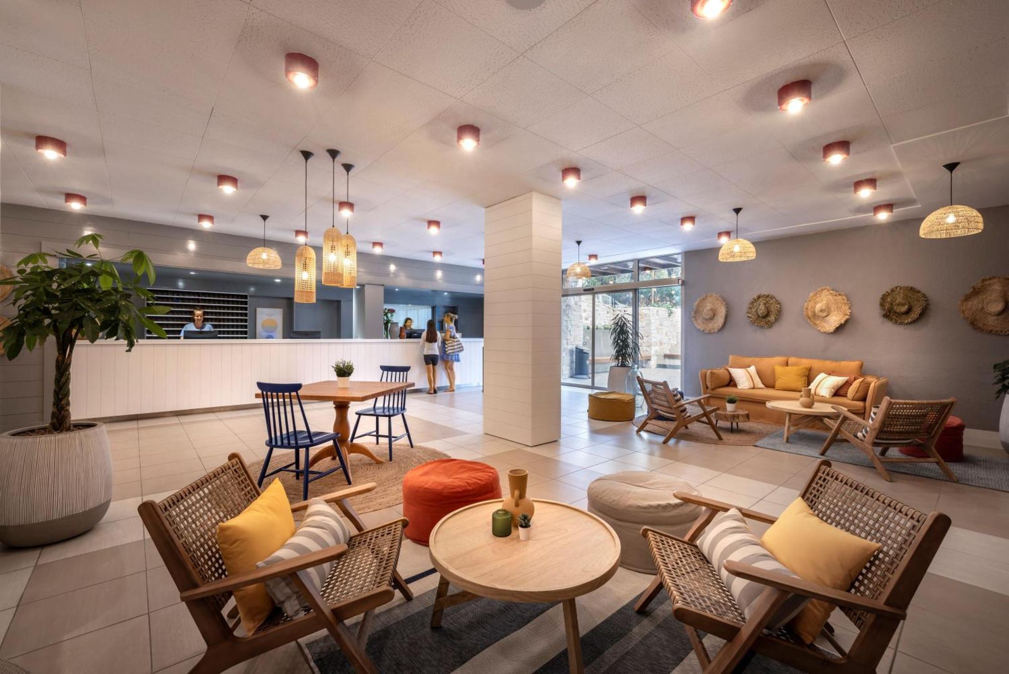 Hotell Sunny By Valamar 3*